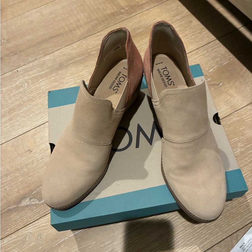 Toms Beige Suede Slip-On Mules with Tan Back Panel